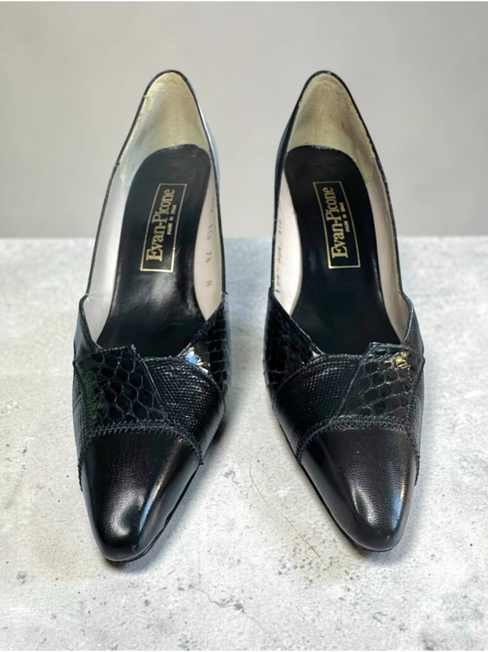 Vintage Evan-Picone Black Leather Kitten Heels Reptile Texture Size 7.5